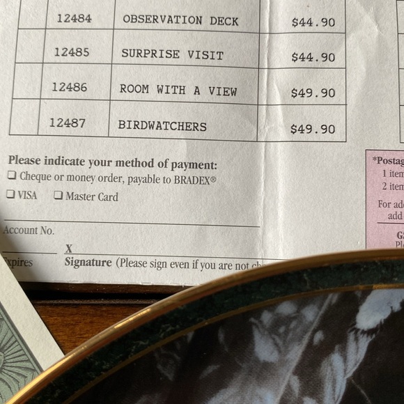 Bradford Exchange Cat Lovers "Nosy Neighbours" 8 Inch Collector's Plate - Picture 4 of 5